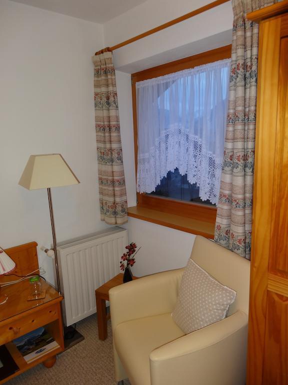 Bed and Breakfast Haus Karl's Ruh Ehrwald Zimmer foto