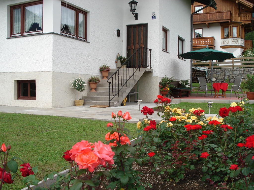 Bed and Breakfast Haus Karl's Ruh Ehrwald Exterior foto