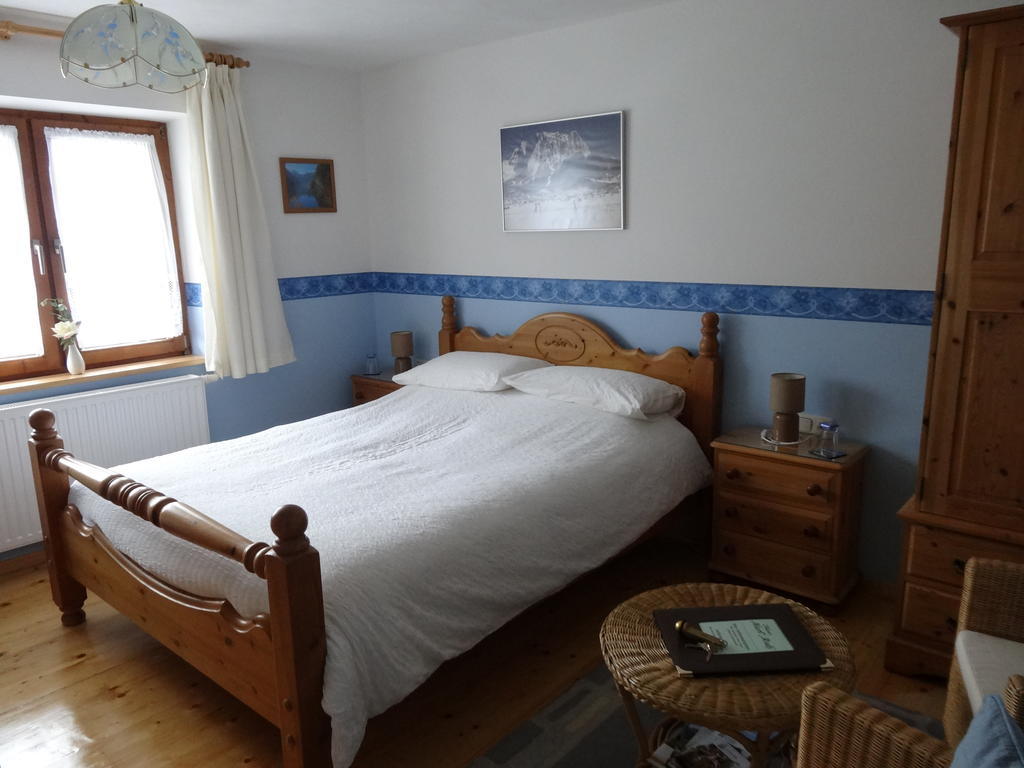 Bed and Breakfast Haus Karl's Ruh Ehrwald Zimmer foto